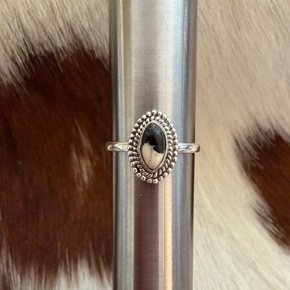 ❤️ White Buffalo Turquoise Oval Sterling Ring Size 7.25 Decorative Navajo Style - Picture 15 of 15